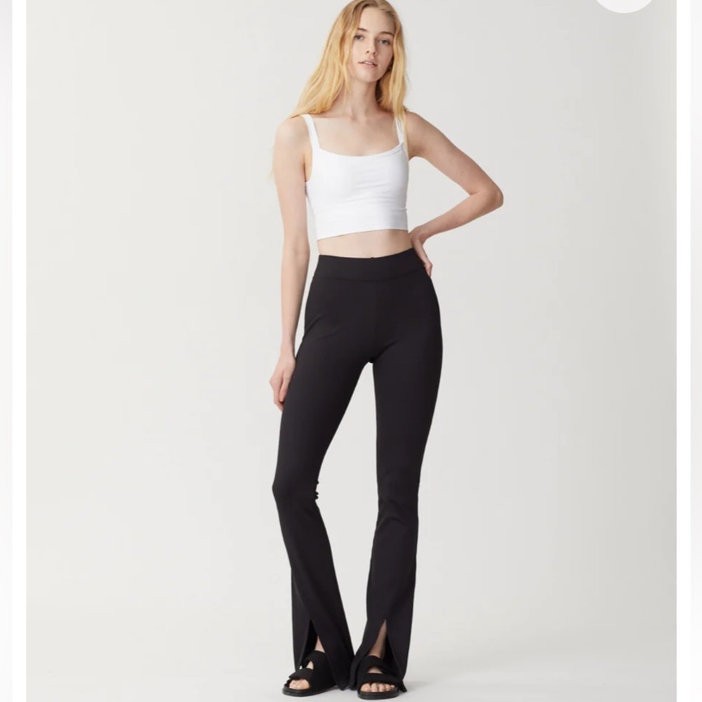 Nylora Ribbed Black‎ Split Leg Pants